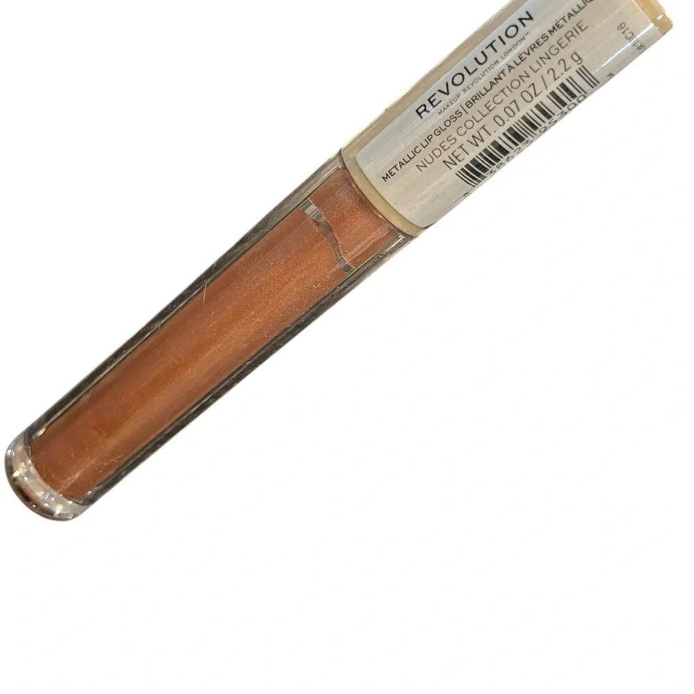 Makeup Revolution London Metallic‎ Lip Gloss Nudes Collection LINGERIE New